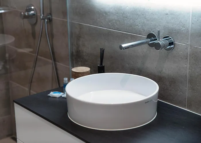 Parco By Quokka 360 - With Large Terrace Near Lido *